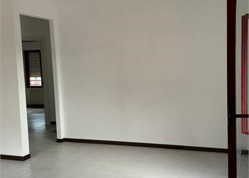 VETRALLA - ZONA COOP - APPARTAMENTO P:1°