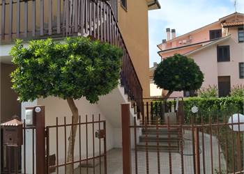 CURA DI VETRALLA-CENTRALE E RISERVATA